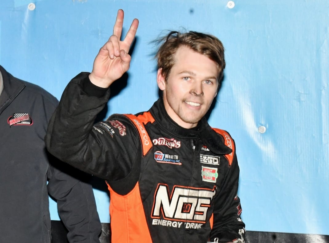 Haudenschild Rolls From 14th At Knoxville Sprint Car